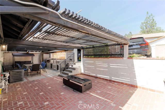 Detail Gallery Image 23 of 32 For 15931 Foothill, –,  CA 91342 - 3 Beds | 2 Baths