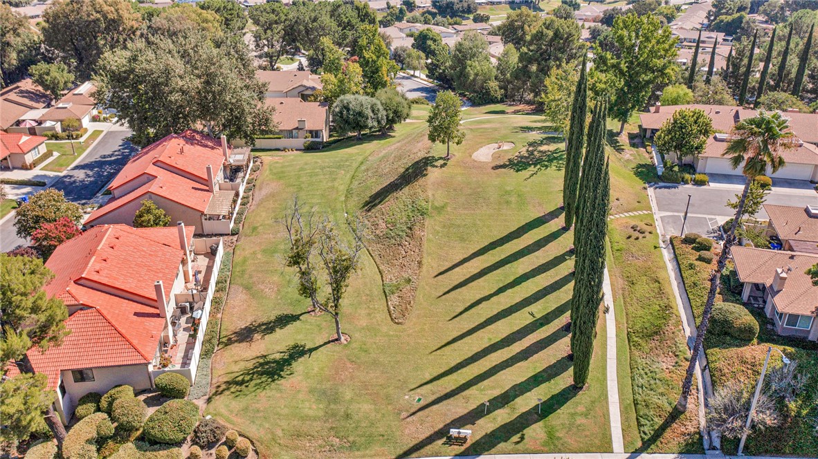 Detail Gallery Image 34 of 43 For 26344 Rainbow Glen Dr, Newhall,  CA 91321 - 2 Beds | 2 Baths