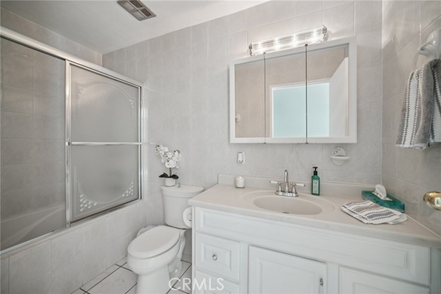 Detail Gallery Image 25 of 52 For 11461 Amigo Ave, Porter Ranch,  CA 91326 - 3 Beds | 2 Baths