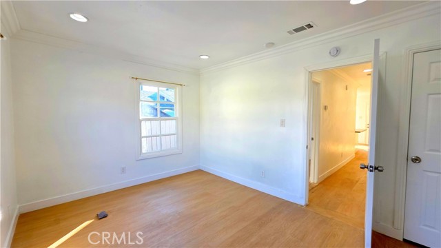 Detail Gallery Image 11 of 18 For 1138 1140 N Park Ave, Pomona,  CA 91768 - 2 Beds | 2 Baths