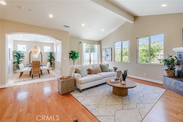 Detail Gallery Image 8 of 46 For 2210 Mathews Ave a,  Redondo Beach,  CA 90278 - 3 Beds | 2/1 Baths