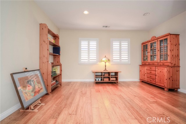 Detail Gallery Image 32 of 62 For 45316 Saint Tisbury, Temecula,  CA 92592 - 5 Beds | 4 Baths