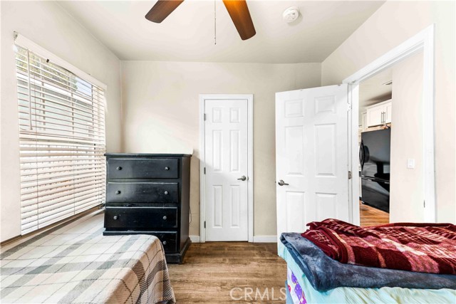 Detail Gallery Image 14 of 17 For 1301 W 132nd, Compton,  CA 90222 - 2 Beds | 1 Baths