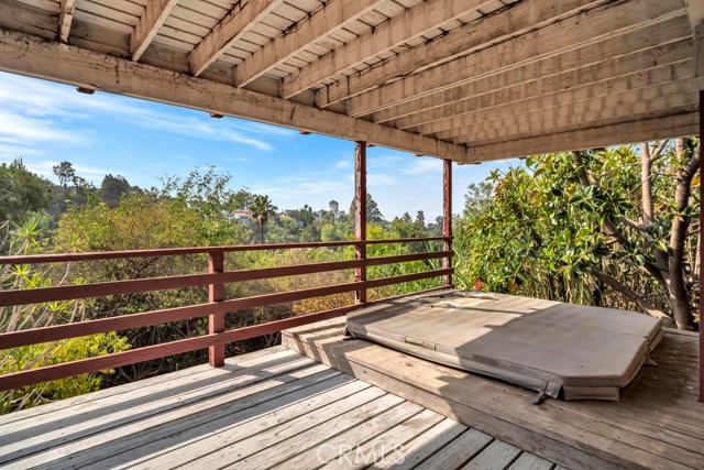 2052 N Alvarado N Street, Los Angeles CA: https://media.crmls.org/medias/fcd3645e-226a-400b-8c99-1b1be34350ac.jpg