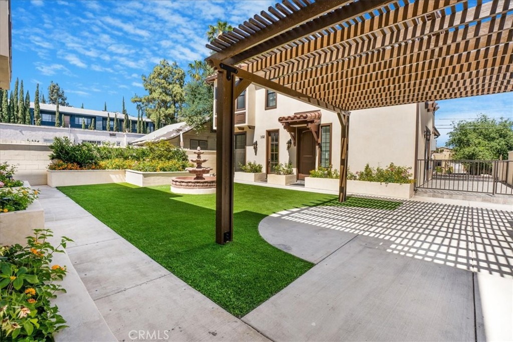 MLS #WS25195317 image #2