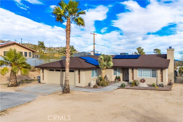 Detail Gallery Image 2 of 48 For 6463 Murrieta Ave, Yucca Valley,  CA 92284 - 3 Beds | 2 Baths