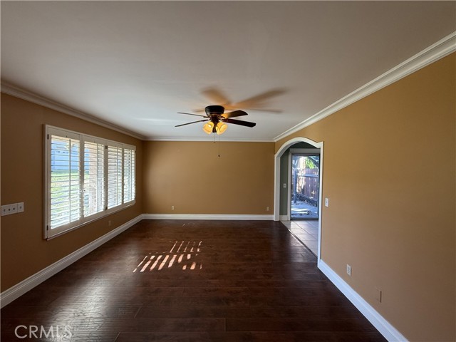 Detail Gallery Image 5 of 15 For 1315 via Santiago a,  Corona,  CA 92882 - 2 Beds | 1 Baths