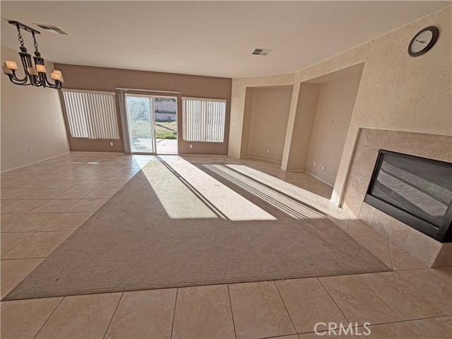 Detail Gallery Image 11 of 49 For 1079 Lyons Ct, Banning,  CA 92220 - 4 Beds | 3 Baths