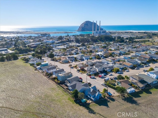 Detail Gallery Image 45 of 60 For 590 Downing Street, Morro Bay,  CA 93442 - 3 Beds | 2/1 Baths