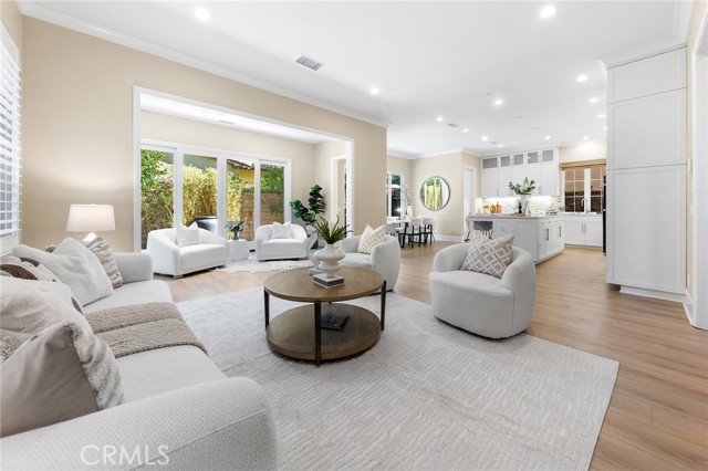 Detail Gallery Image 15 of 65 For 51 Thoroughbred, Irvine,  CA 92602 - 4 Beds | 3 Baths