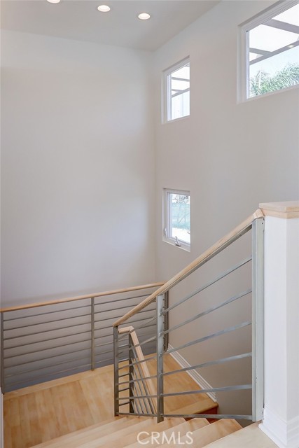 4419 Crest Drive, Manhattan Beach, California 90266, 3 Bedrooms Bedrooms, ,3 BathroomsBathrooms,Residential,Sold,Crest,SB22220114