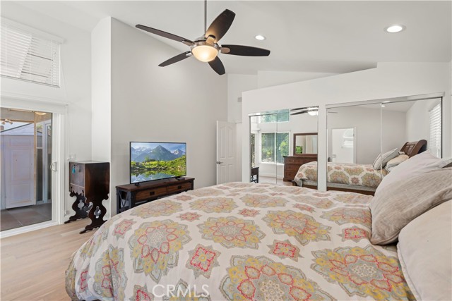 Detail Gallery Image 13 of 23 For 26816 Cold Springs St, Calabasas,  CA 91301 - 3 Beds | 3 Baths