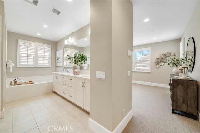 126 Paxton, Irvine CA: https://media.crmls.org/medias/fcd8f1dd-aba1-4f03-840c-12d0b463b7bb.jpg