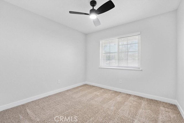 7670 Lakeside Drive, Jurupa Valley CA: https://media.crmls.org/medias/fcd9366f-c321-4d86-8cd7-62bc48be4f52.jpg