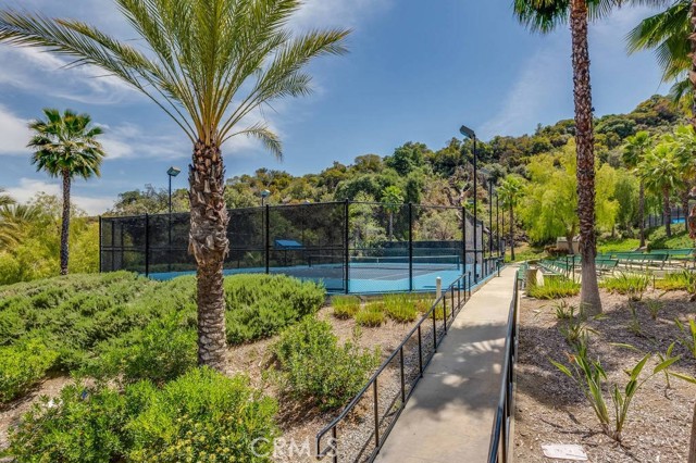 Detail Gallery Image 15 of 19 For 23833 Fawnskin Dr, Corona,  CA 92883 - 3 Beds | 3 Baths