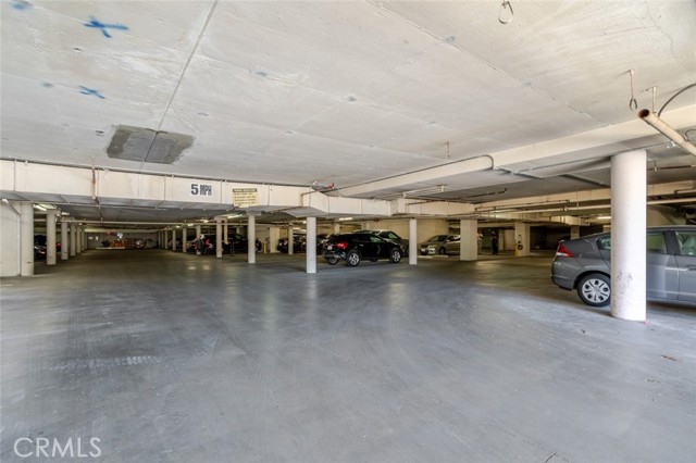 Detail Gallery Image 27 of 29 For 321 S San Vicente Bld #505,  Los Angeles,  CA 90048 - 1 Beds | 2 Baths