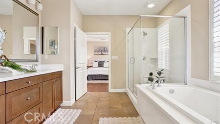 73 Maple Ash, Irvine CA: https://media.crmls.org/medias/fcdabcf6-2370-4d92-a823-3532d40a334c.jpg