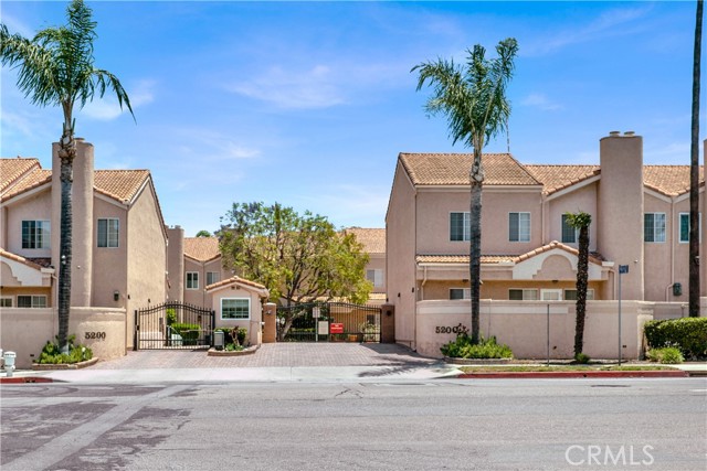 5200 White Oak Ave Unit 63, Encino, CA 91316