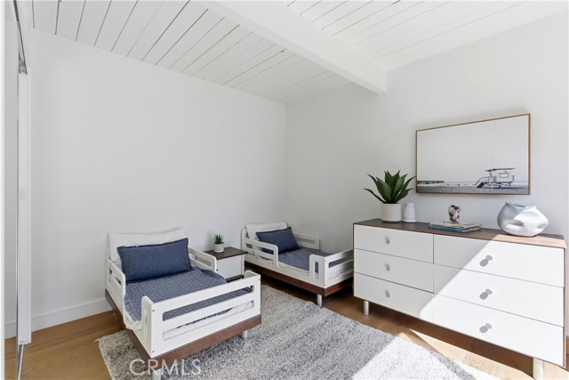 Detail Gallery Image 23 of 36 For 258 Walnut, Newport Beach,  CA 92663 - 3 Beds | 2 Baths