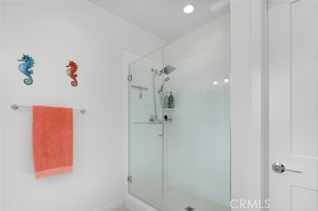 Detail Gallery Image 24 of 36 For 111 Red Brick Dr #1,  Simi Valley,  CA 93065 - 3 Beds | 2/1 Baths