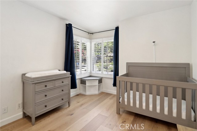 13340 Aetna Street, Valley Glen CA: https://media.crmls.org/medias/fcdb8e70-4760-43ba-8b97-a5b9dbe6149d.jpg