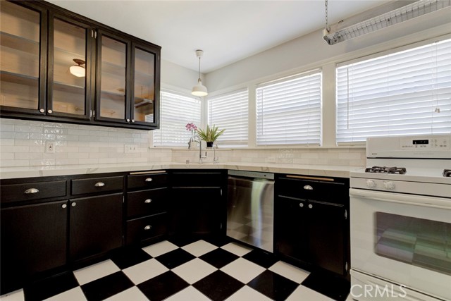 2 Bed Home for Sale in Sherman Oaks, California