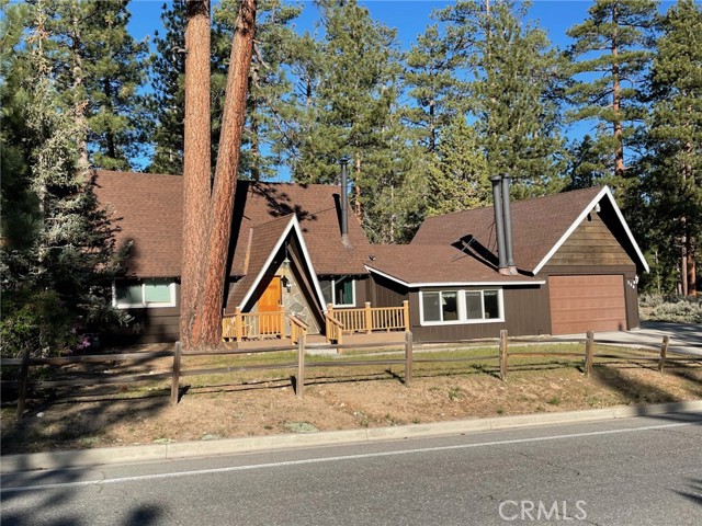 Detail Gallery Image 1 of 29 For 320 Starvation Flats Rd, Big Bear Lake,  CA 92315 - 4 Beds | 2 Baths