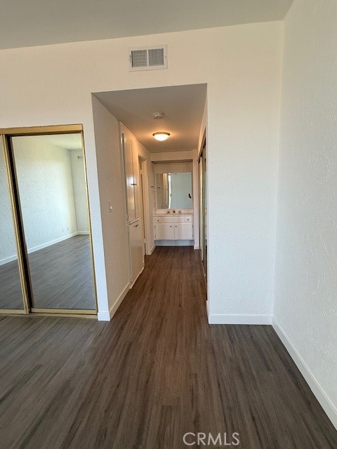 321 S San Vicente S Boulevard, Los Angeles CA: https://media.crmls.org/medias/fcdd3795-4104-4cef-af20-d118c1665162.jpg
