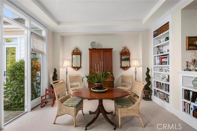 Detail Gallery Image 4 of 15 For 6 Ironwood Dr, Newport Beach,  CA 92660 - 3 Beds | 3/1 Baths