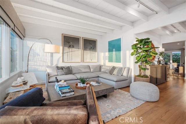 Detail Gallery Image 10 of 46 For 31962 Sunset, Laguna Beach,  CA 92651 - 3 Beds | 1/1 Baths