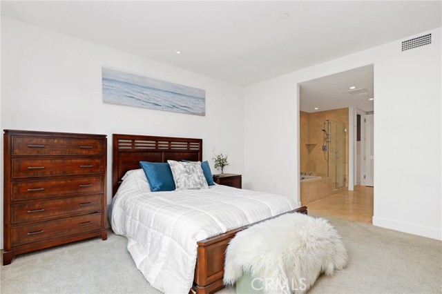 Detail Gallery Image 32 of 55 For 3049 Scholarship, Irvine,  CA 92612 - 2 Beds | 2/1 Baths