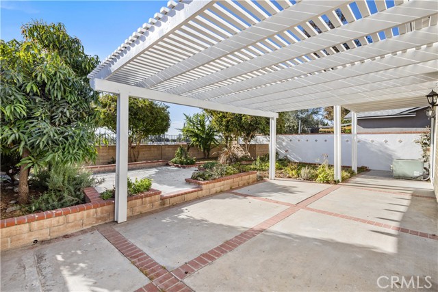 Detail Gallery Image 24 of 32 For 23441 via Ronda, Mission Viejo,  CA 92691 - 4 Beds | 2 Baths