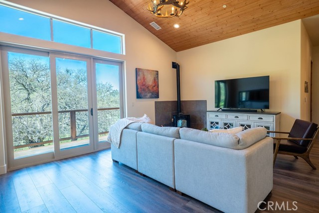 Detail Gallery Image 14 of 63 For 2935 Sorrel Ln, Paso Robles,  CA 93446 - 4 Beds | 2/1 Baths