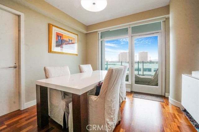 3141 Michelson Drive, Irvine CA: https://media.crmls.org/medias/fcdf7899-fb89-41e9-ba0a-095dbab25d76.jpg