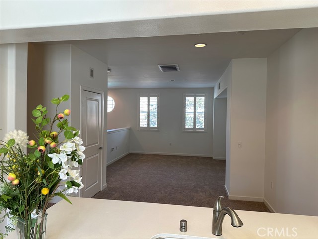 Detail Gallery Image 17 of 33 For 15641 66 Odyssey Dr #66,  Granada Hills,  CA 91344 - 3 Beds | 4 Baths