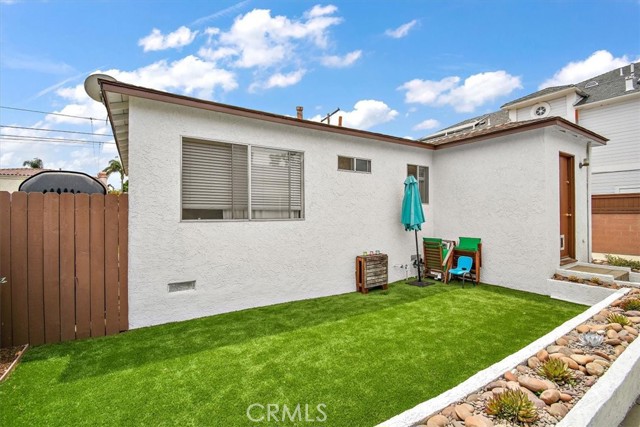 2009 Graham Avenue, Redondo Beach, California 90278, ,Residential Income,Sold,Graham,SB23143198