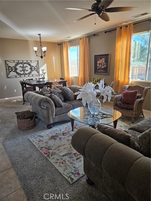 Detail Gallery Image 6 of 41 For 1742 Caseros, San Jacinto,  CA 92582 - 4 Beds | 3 Baths