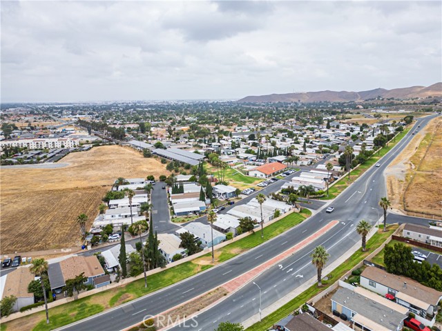 4041 Pedley Road, Jurupa Valley CA: https://media.crmls.org/medias/fce2249a-c154-4dfa-9fba-eff3ccbafbe7.jpg