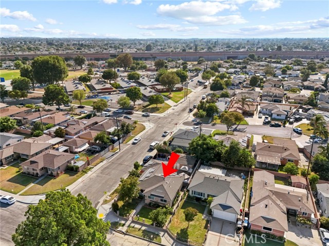 11131 Alburtis Avenue, Norwalk CA: https://media.crmls.org/medias/fce2cd8e-4c96-4c79-8f0d-1ac491638dbd.jpg