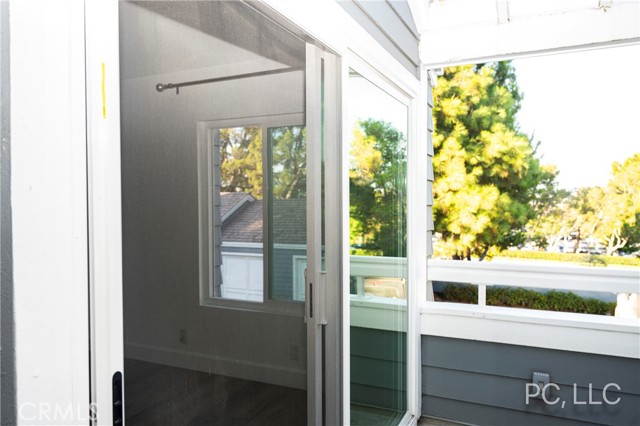 Detail Gallery Image 4 of 24 For 45 Hartford Dr #22,  Newport Beach,  CA 92660 - 2 Beds | 2 Baths