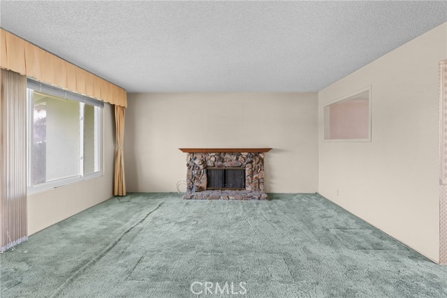 3751 Margie Avenue, Santa Maria CA: https://media.crmls.org/medias/fce44078-eea2-43de-a2eb-009c7a7284f6.jpg