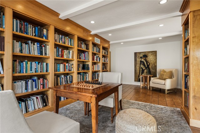 Detail Gallery Image 32 of 64 For 10885 Coronel Rd, North Tustin,  CA 92705 - 4 Beds | 3 Baths