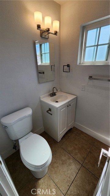 Quartz counter on bathroom vanity