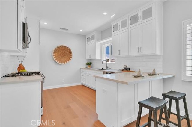 5311 E Carita Street, Long Beach CA: https://media.crmls.org/medias/fce7f661-467c-4971-8c67-e92feec8c398.jpg