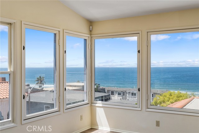 Panoramic ocean views of PV, Catalina to Malibu