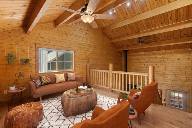 Detail Gallery Image 34 of 66 For 1242 Alpinview Dr, Big Bear City,  CA 92314 - 3 Beds | 2/1 Baths