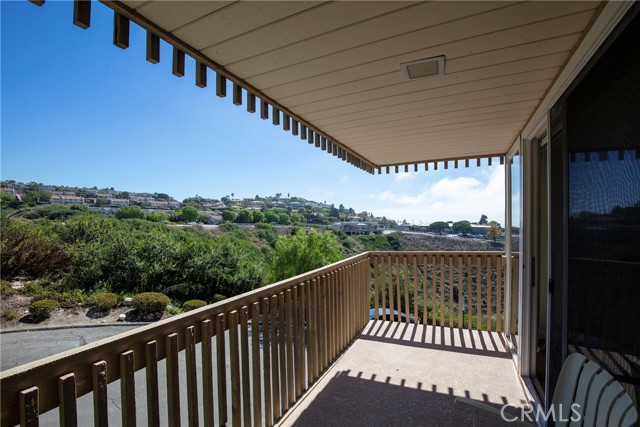 6542 Ocean Crest Drive, Rancho Palos Verdes, California 90275, 2 Bedrooms Bedrooms, ,2 BathroomsBathrooms,Residential,For Sale,Ocean Crest,SB24198472