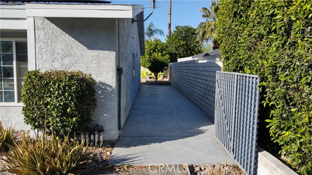 Detail Gallery Image 27 of 28 For 826 Arroyo Vista Dr, Palm Springs,  CA 92264 - 4 Beds | 1/1 Baths