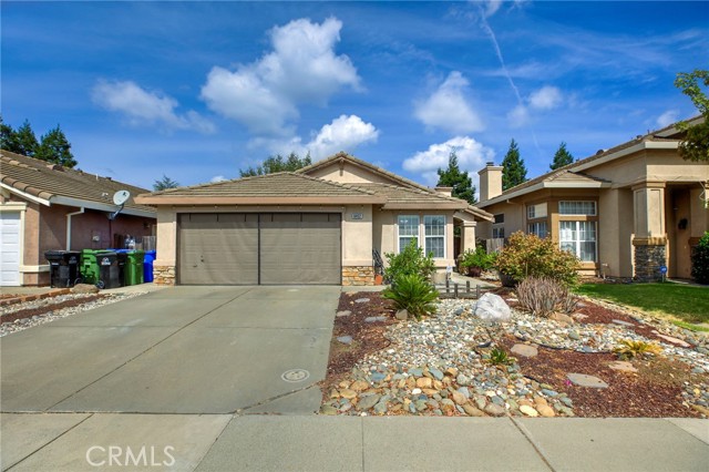 Detail Gallery Image 1 of 1 For 8452 Chattan Way, Elk Grove,  CA 95624 - 3 Beds | 2 Baths