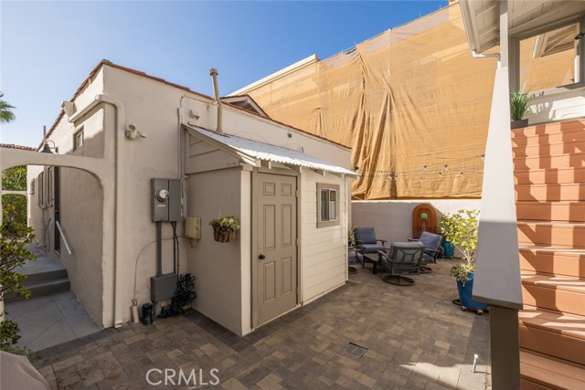 Detail Gallery Image 17 of 20 For 58 10th Ct #B,  Hermosa Beach,  CA 90254 - 1 Beds | 1 Baths